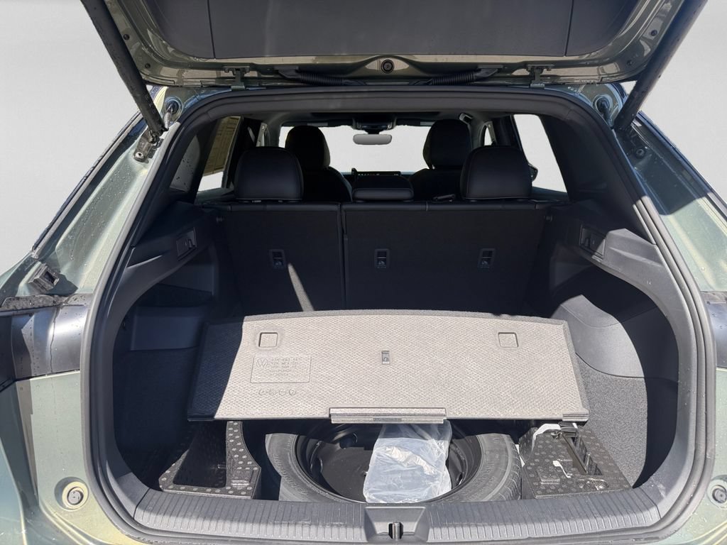 Used 2026 Volkswagen Tiguan SE R-Line FWD image 30