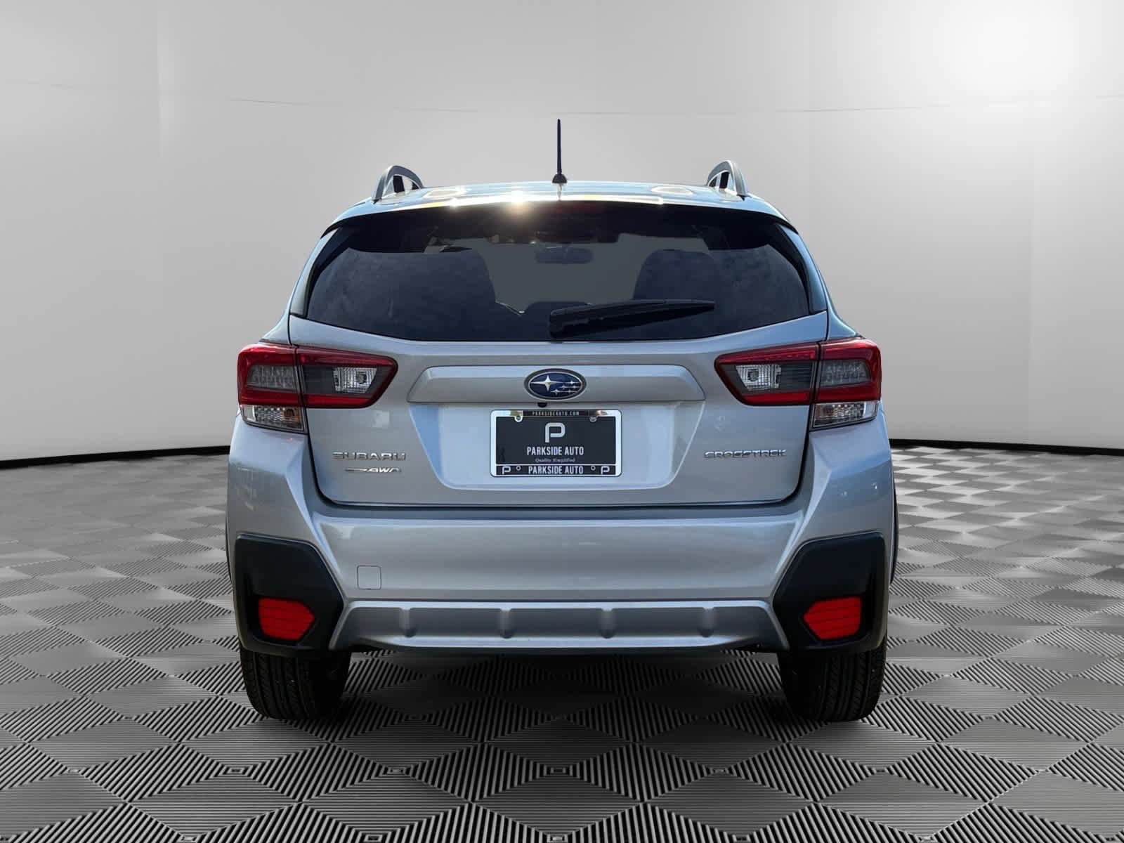 Used 2021 Subaru Crosstrek 2.0i image 4