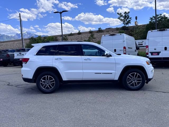 Used 2020 Jeep Grand Cherokee Limited AWD/4WD image 9