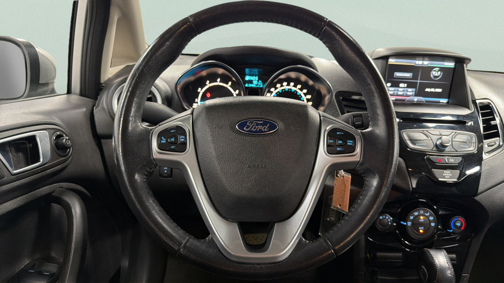 Used 2014 Ford Fiesta SE w/ Equipment Group 201A FWD image 34