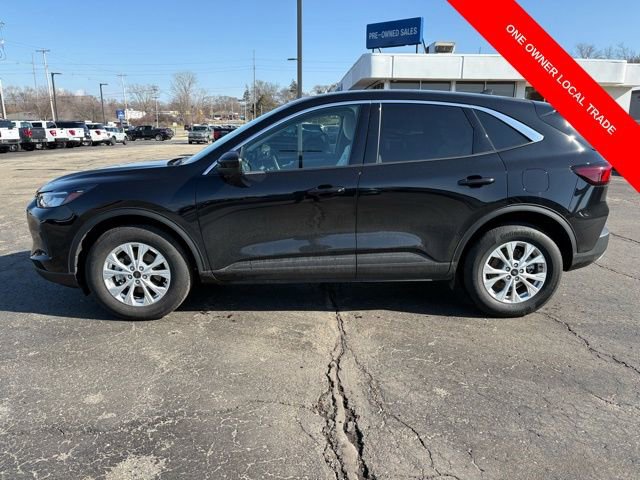 Used 2023 Ford Escape Active w/ Tech Pack #2 image 2