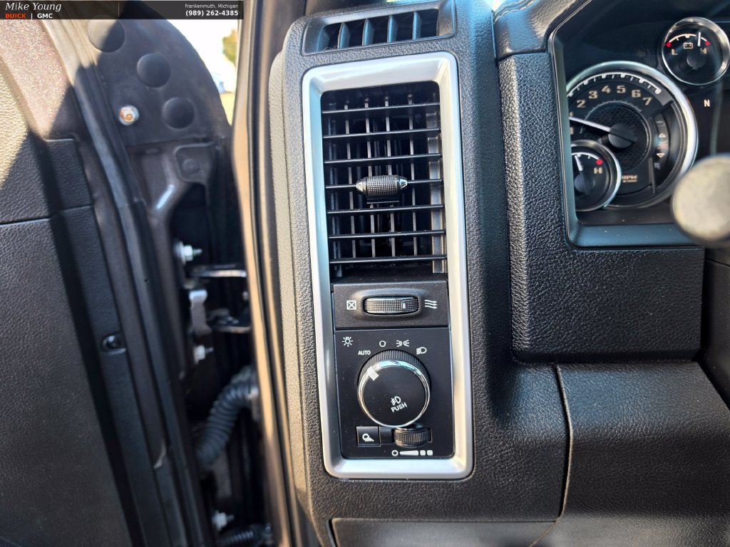 Used 2018 RAM 2500 Power Wagon w/ Luxury Group AWD/4WD image 23