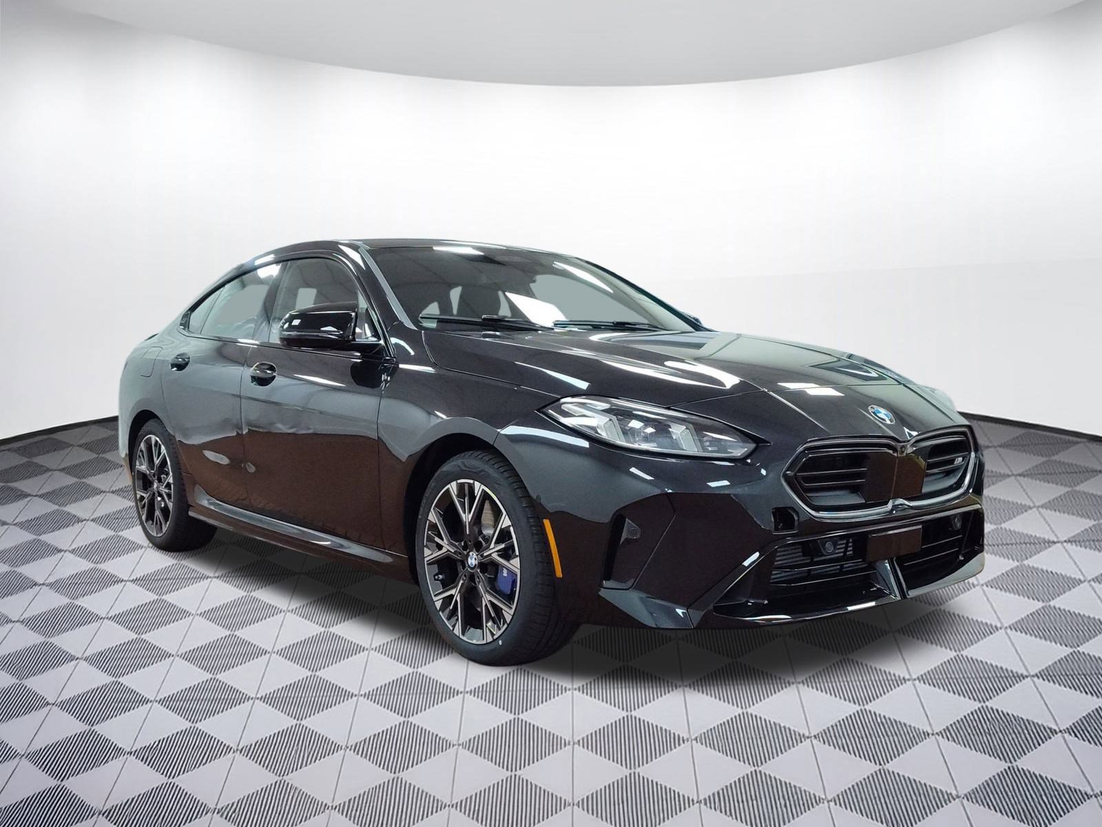 New 2026 BMW M235i xDrive w/ Technology Package image 6