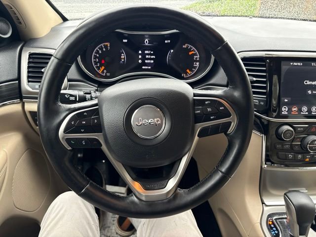 Used 2019 Jeep Grand Cherokee Limited AWD/4WD image 18