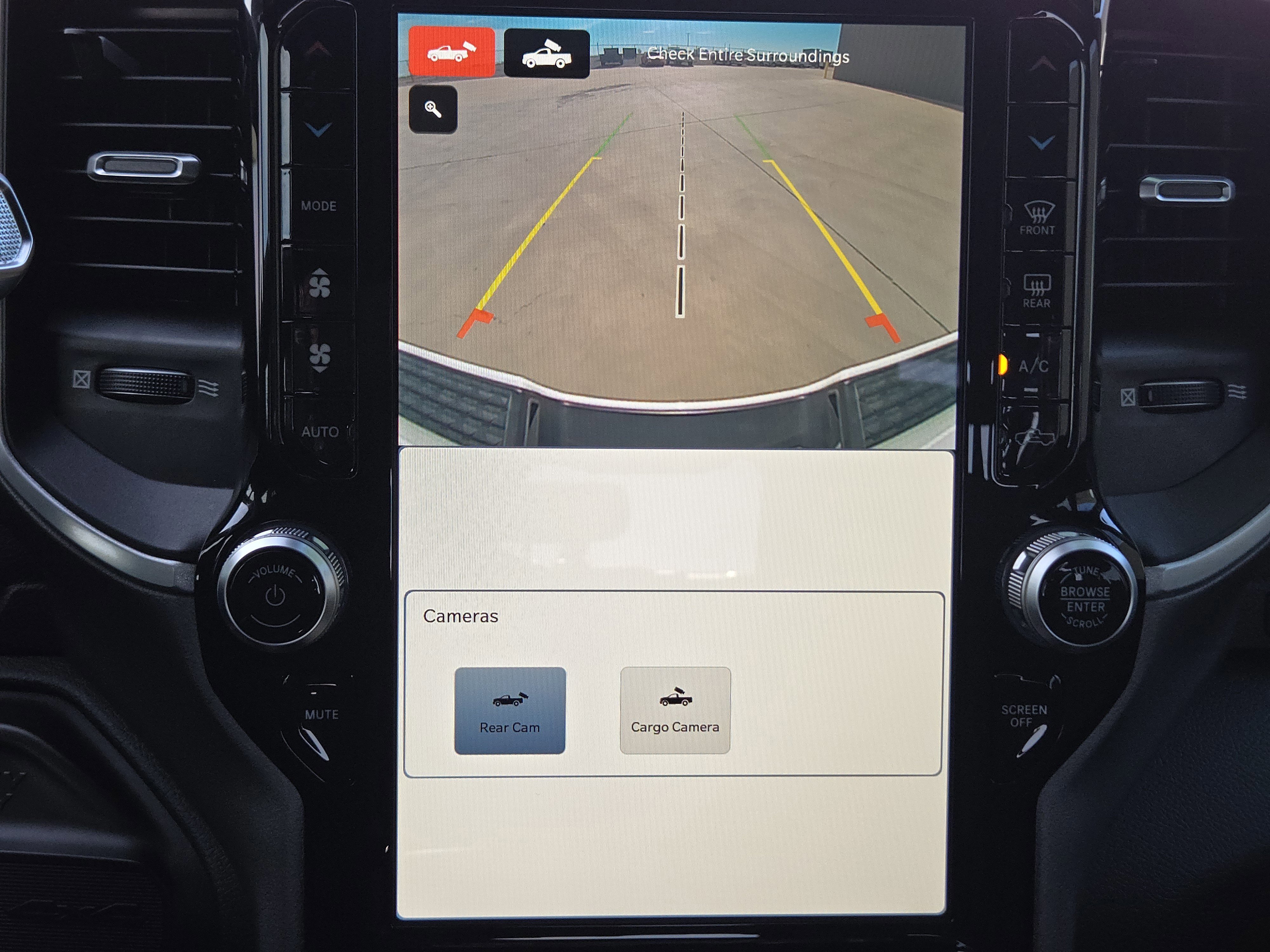 Used 2022 RAM 2500 Lone Star w/ Night Edition image 19