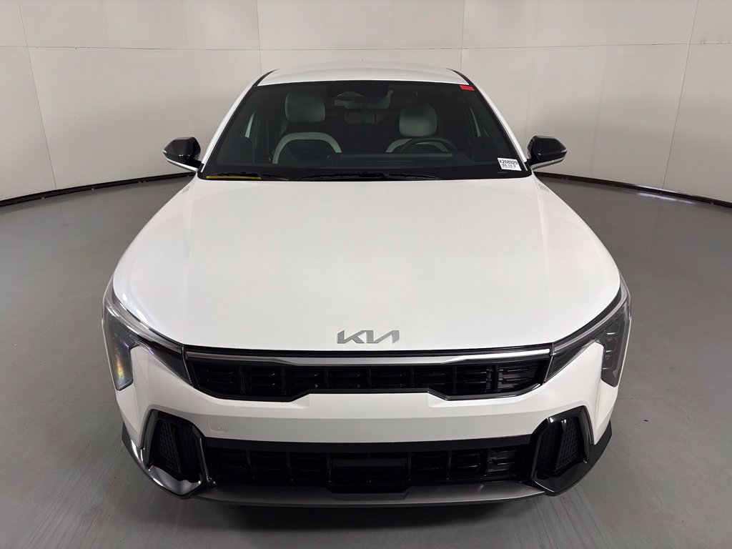 New 2026 Kia K4 GT-Line FWD image 3