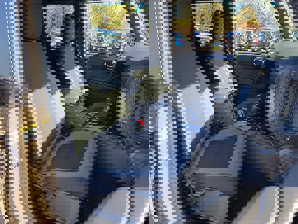 Used 2025 Ford Bronco Big Bend image 17