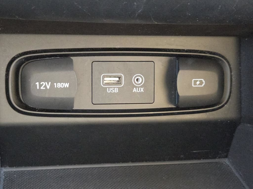 Used 2019 Hyundai Santa Fe SE FWD image 24
