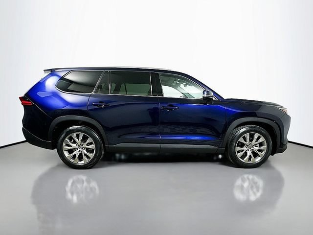 Used 2024 Toyota Grand Highlander AWD image 8