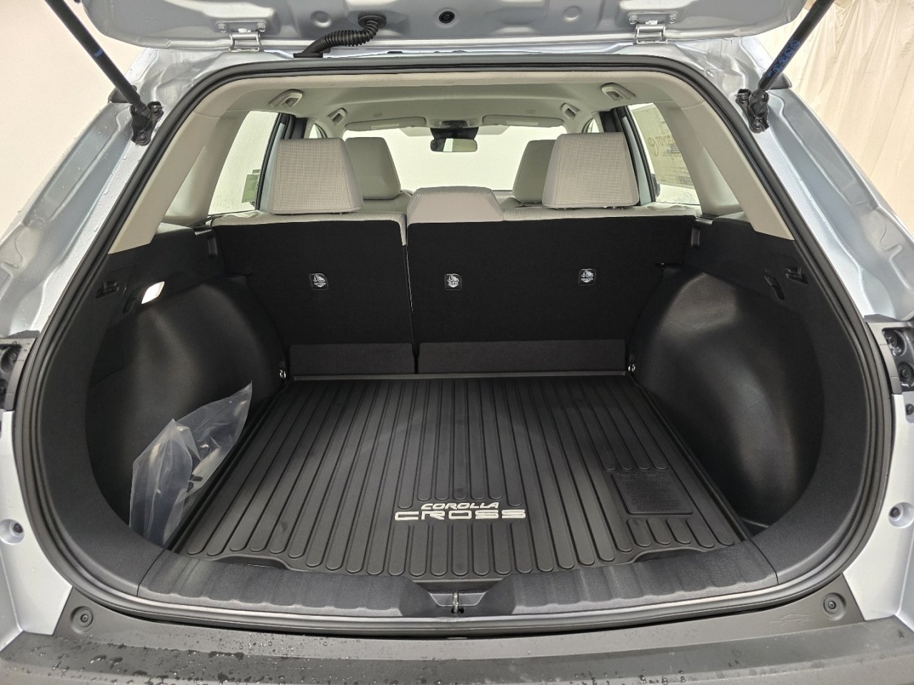 New 2026 Toyota Corolla Cross L image 16