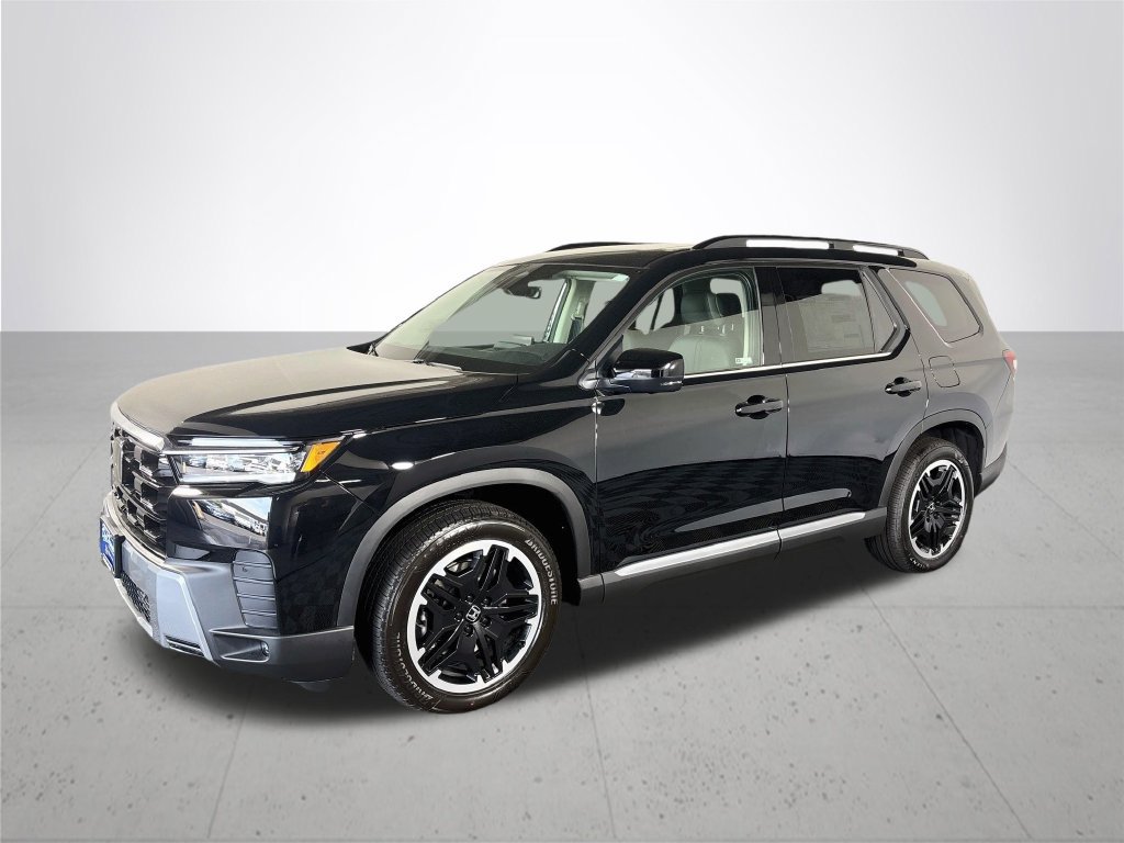 New 2026 Honda Pilot Touring image 2
