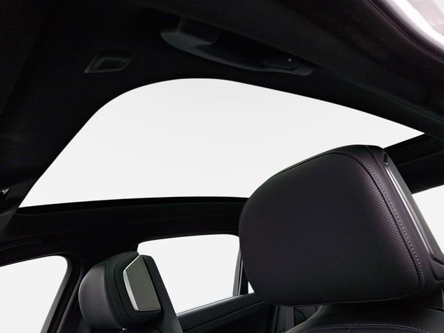 New 2026 BMW 740i xDrive image 12