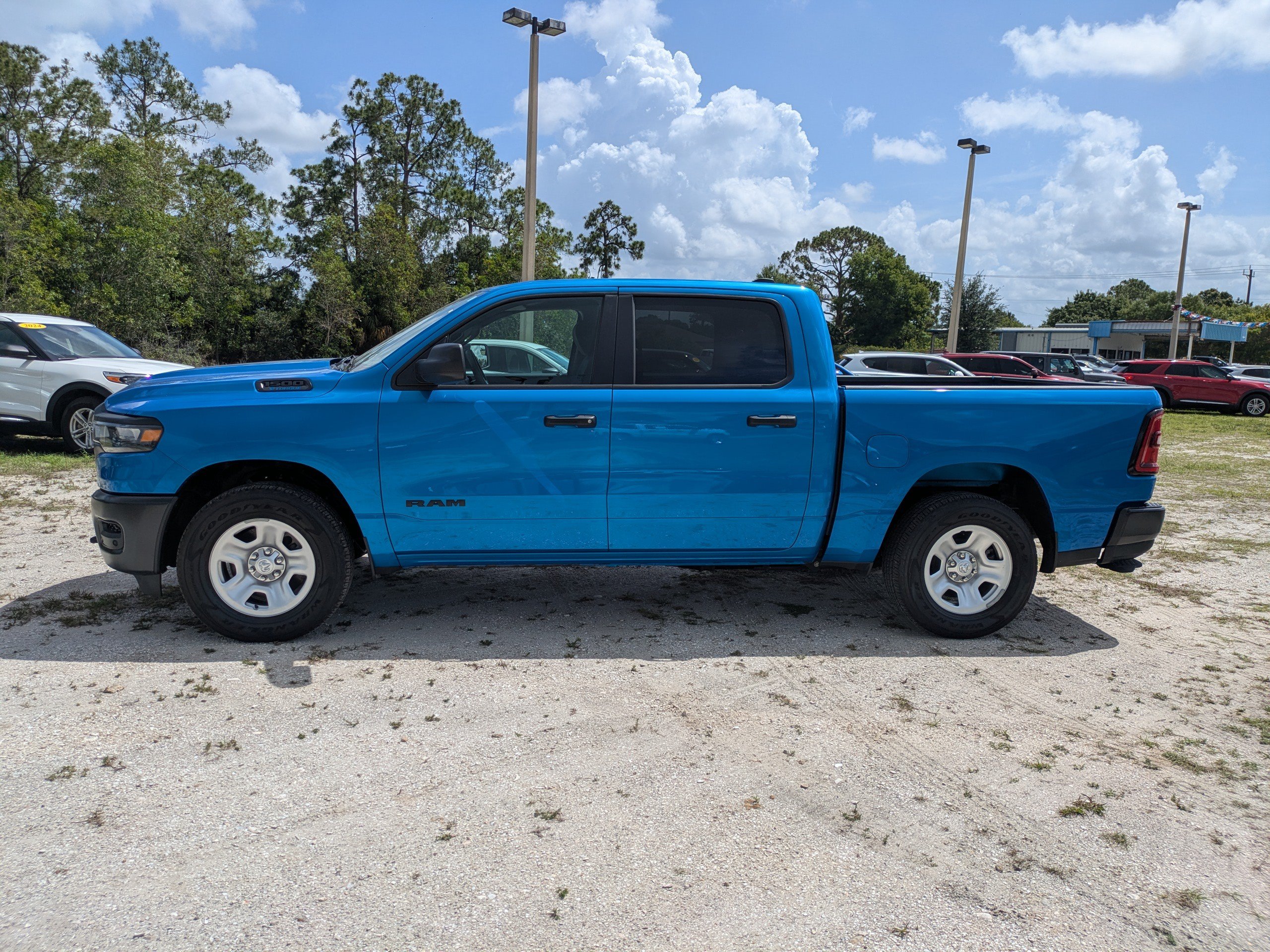 Used 2025 RAM 1500 Tradesman AWD/4WD image 7