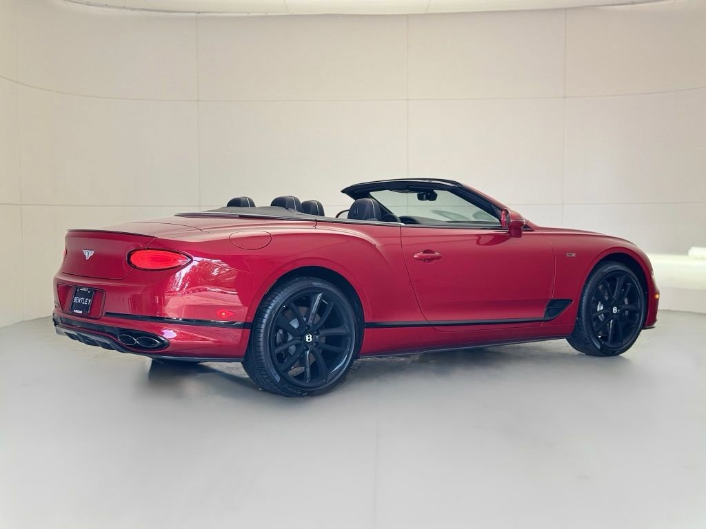 Used 2024 Bentley Continental GT V8 image 2
