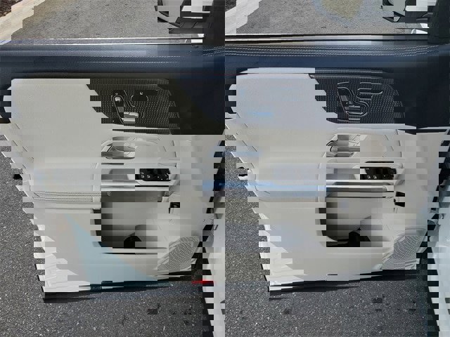 Used 2021 Mercedes-Benz GLB 250 4MATIC image 14