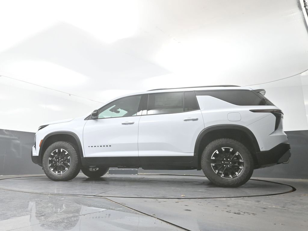 New 2026 Chevrolet Traverse Z71 w/ Enhanced Driving Package AWD/4WD image 47
