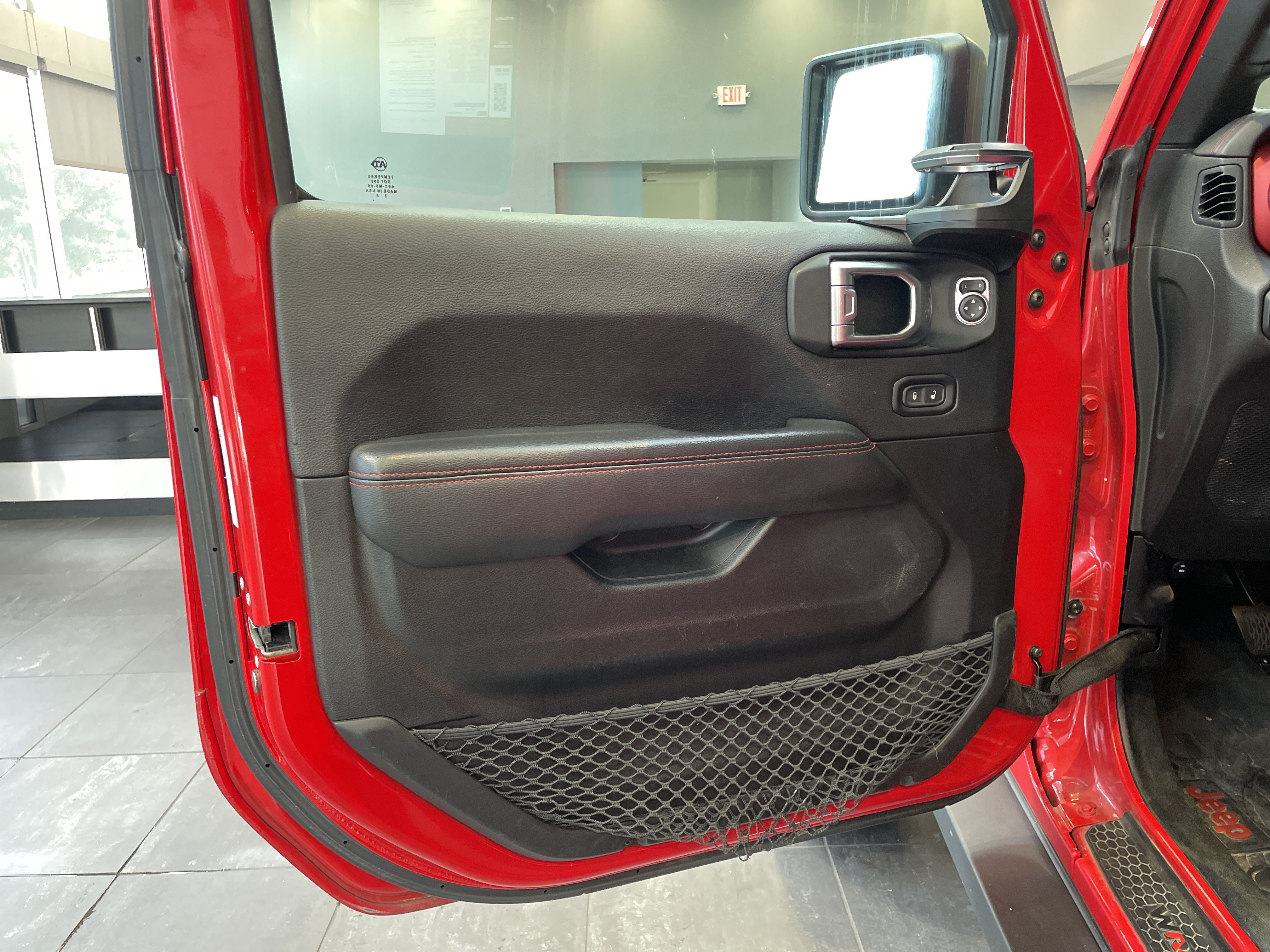 Used 2020 Jeep Wrangler Unlimited Rubicon AWD/4WD image 14