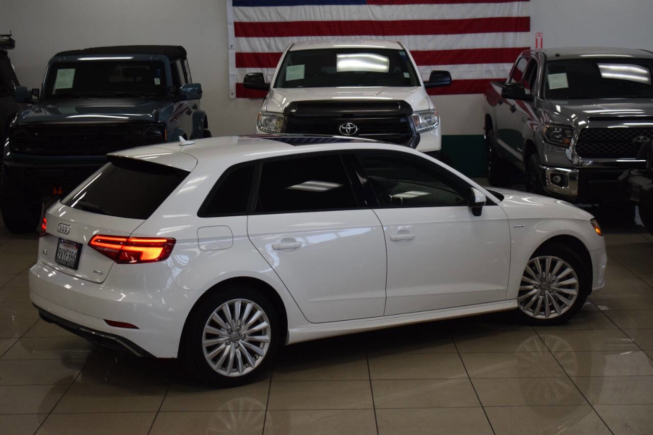 Used 2017 Audi A3 e-tron Premium image 29