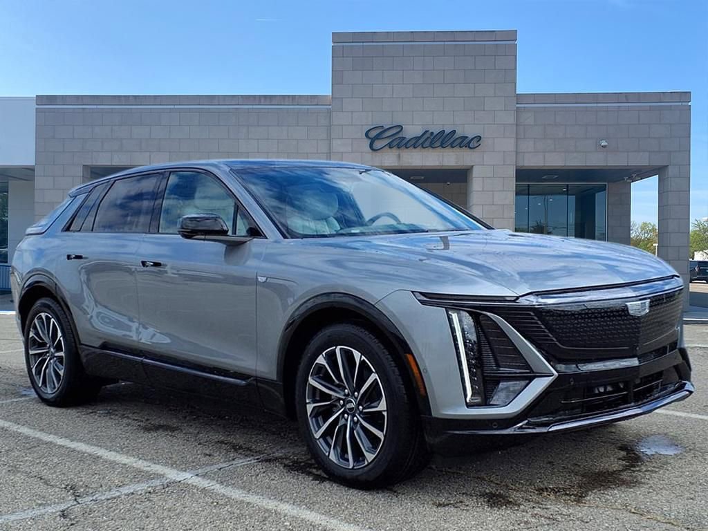 New 2026 Cadillac Lyriq Sport w/ LPO, Floor Liner Package AWD/4WD image 3
