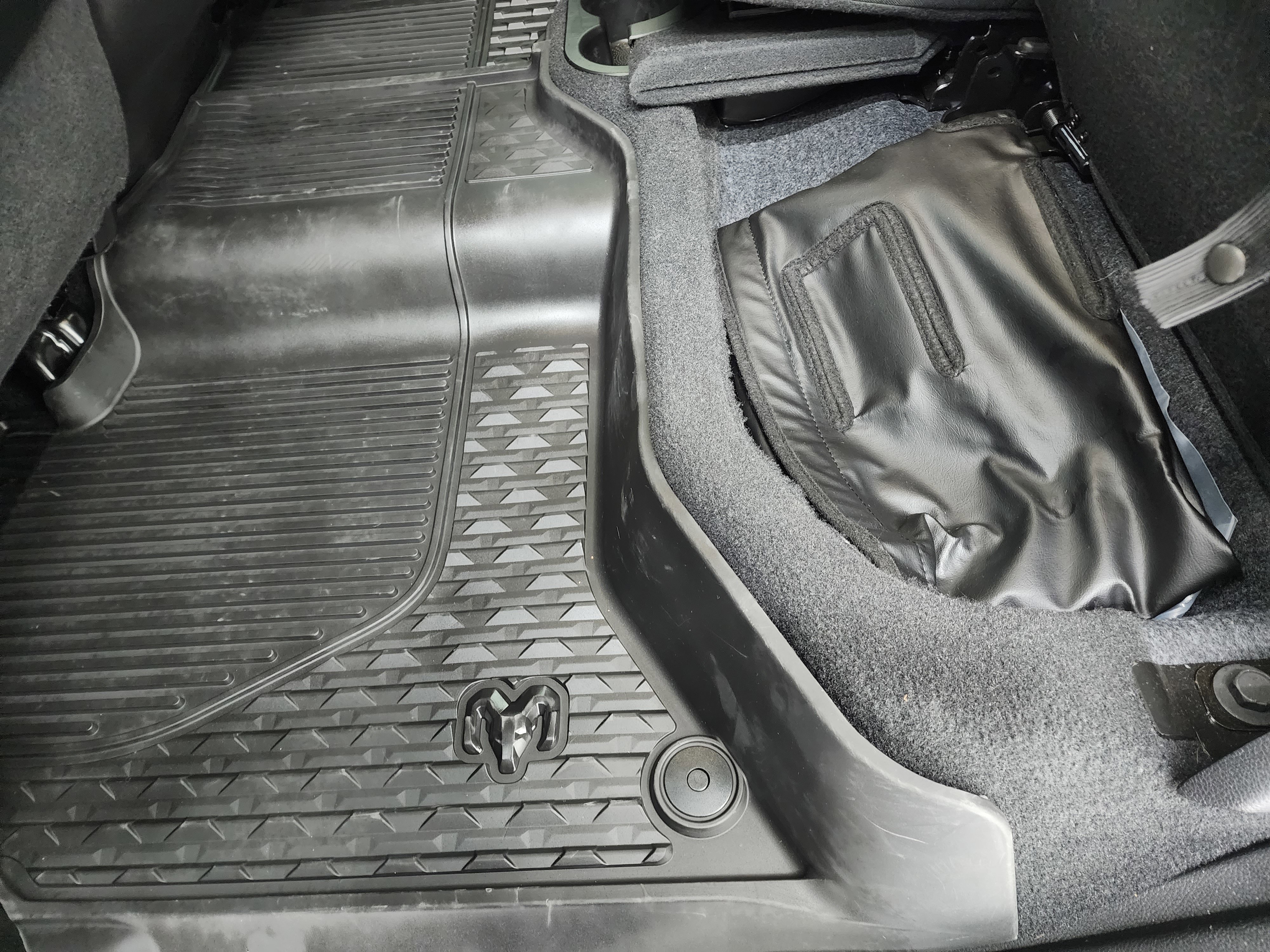 Used 2023 RAM 3500 Laramie image 40