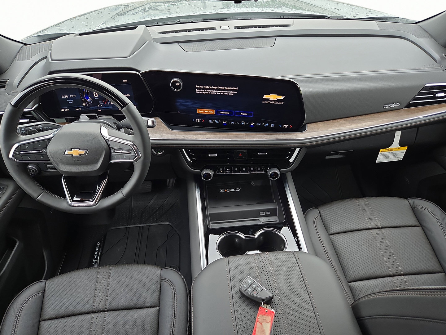 New 2026 Chevrolet Tahoe High Country AWD/4WD image 15