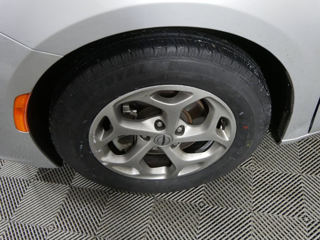 Used 2024 Chrysler Pacifica Limited image 9