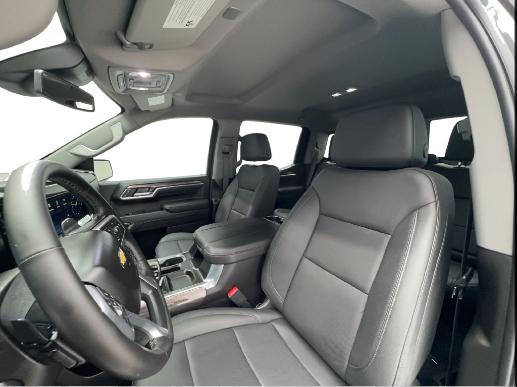 Used 2026 Chevrolet Silverado 1500 LTZ AWD/4WD image 25
