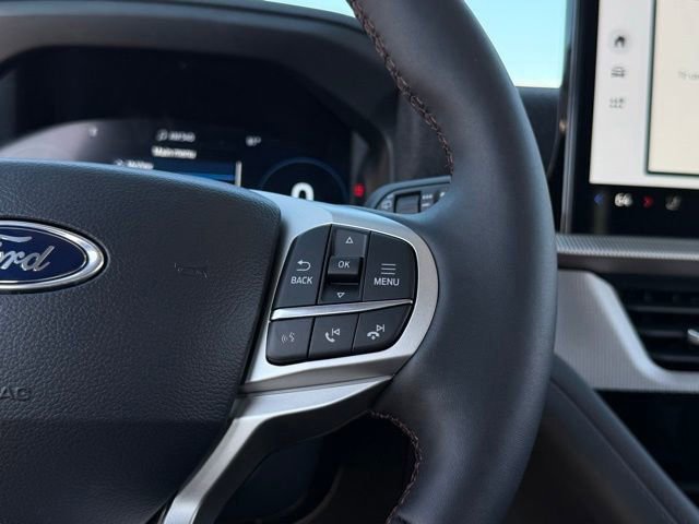 New 2026 Ford Explorer Active w/ Active Comfort Package AWD/4WD image 9