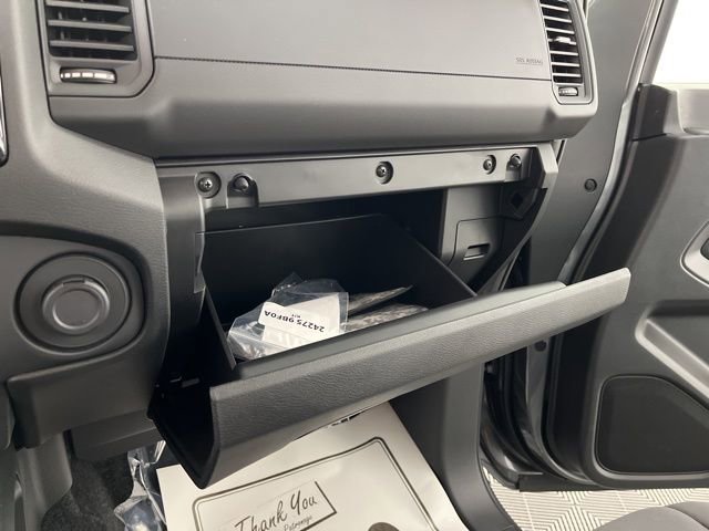 Used 2024 Nissan Frontier S w/ Technology Package image 35