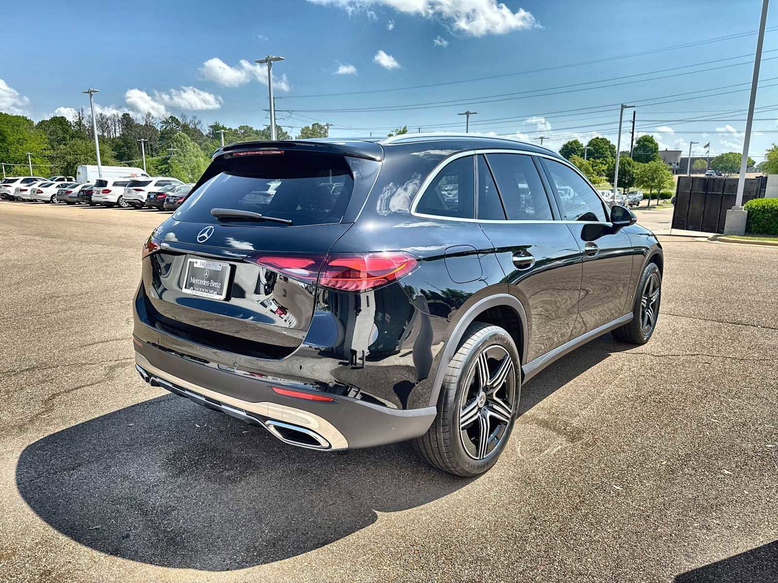 New 2026 Mercedes-Benz GLC 300 image 8
