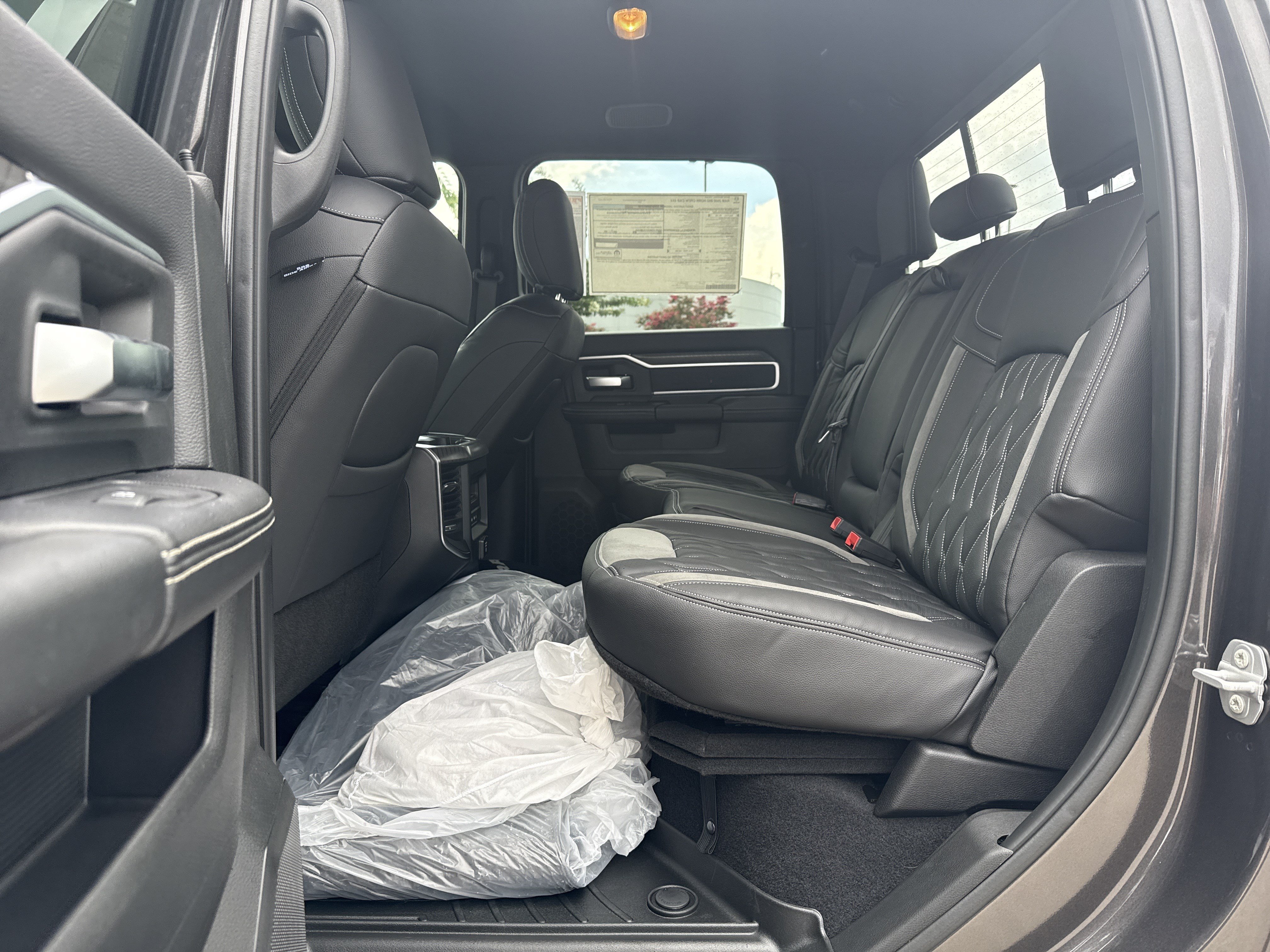 New 2026 RAM 2500 Big Horn AWD/4WD image 22