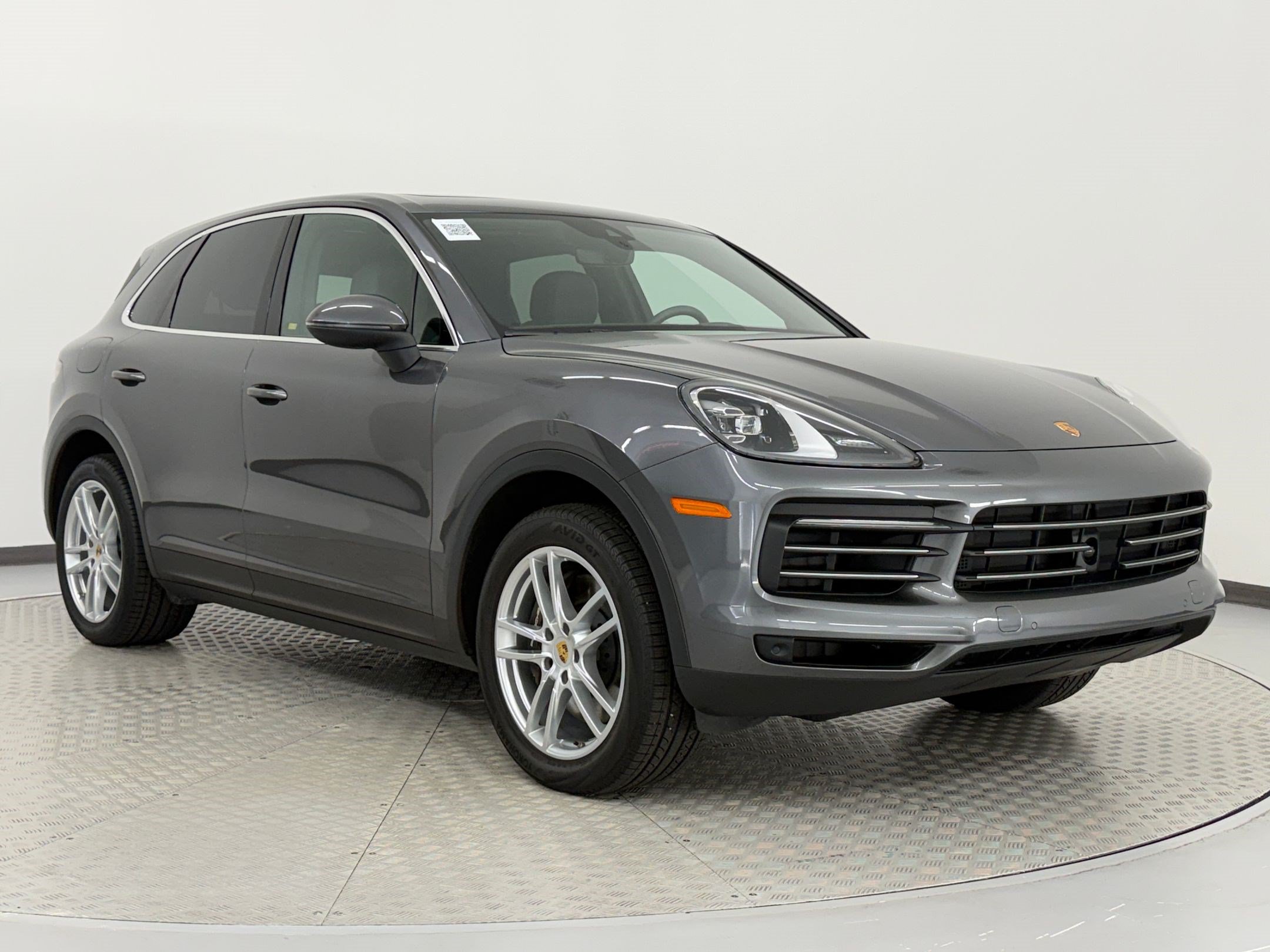 Certified 2023 Porsche Cayenne AWD/4WD image 7