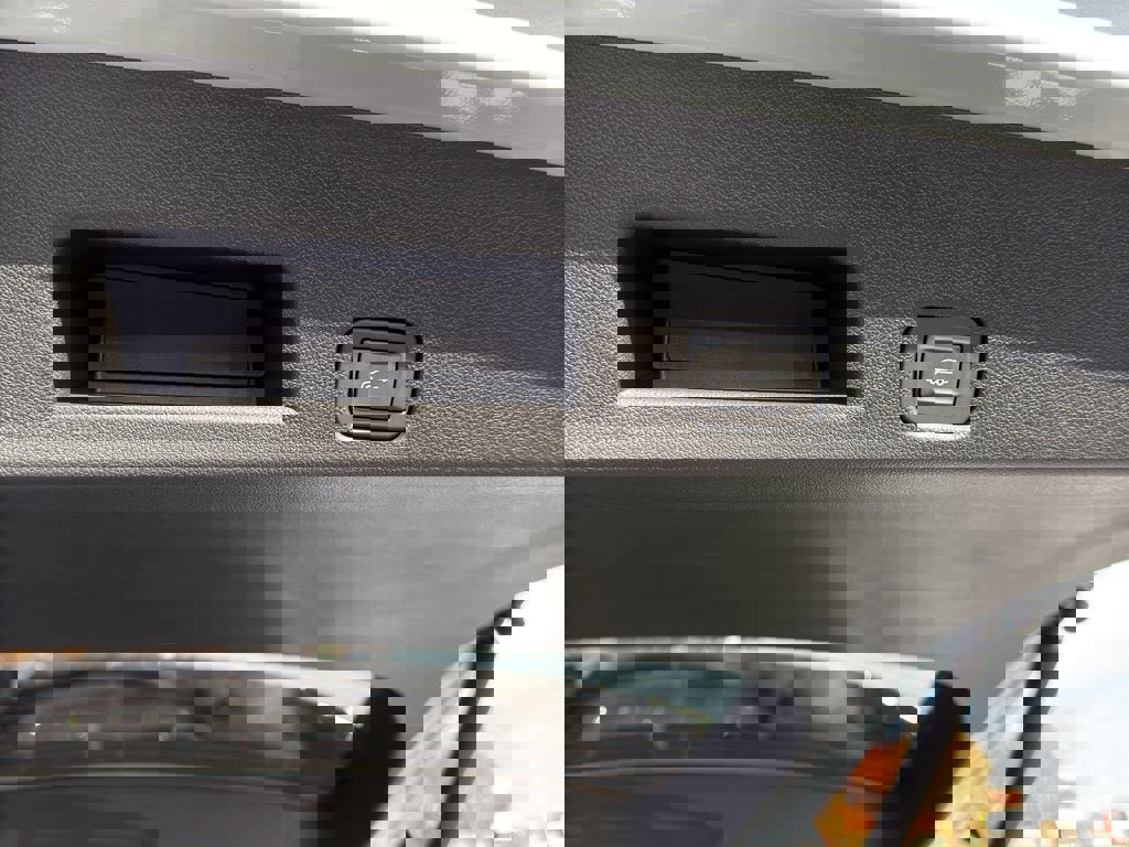 New 2026 Chevrolet Traverse High Country w/ LPO, Floor Liner Package image 31