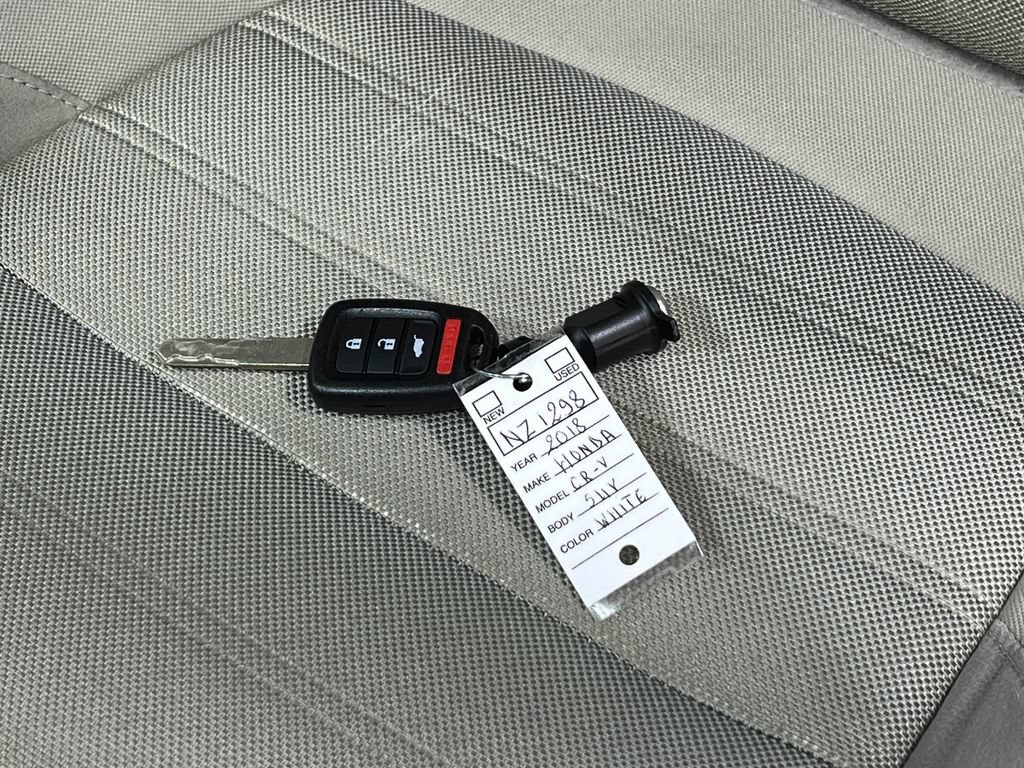 Used 2018 Honda CR-V LX image 36