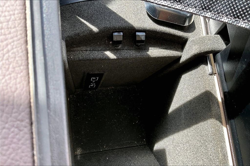 Used 2019 Mercedes-Benz GLS 550 4MATIC image 16