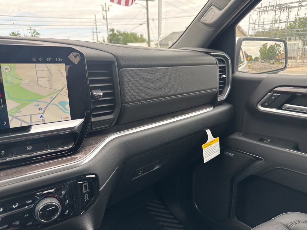 New 2026 Chevrolet Silverado 1500 LTZ w/ LTZ Convenience Package II AWD/4WD image 39
