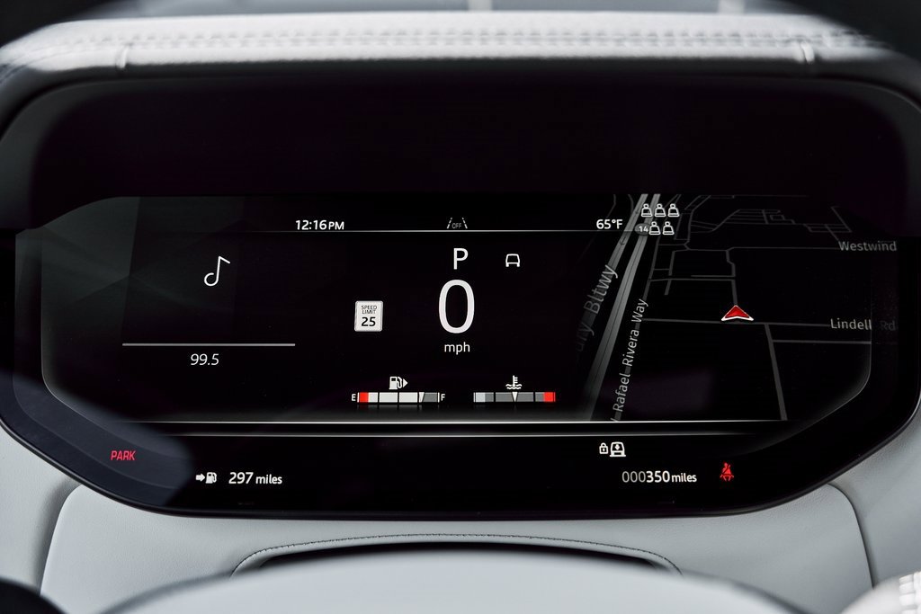 Used 2026 Land Rover Range Rover Long Wheelbase SE image 63