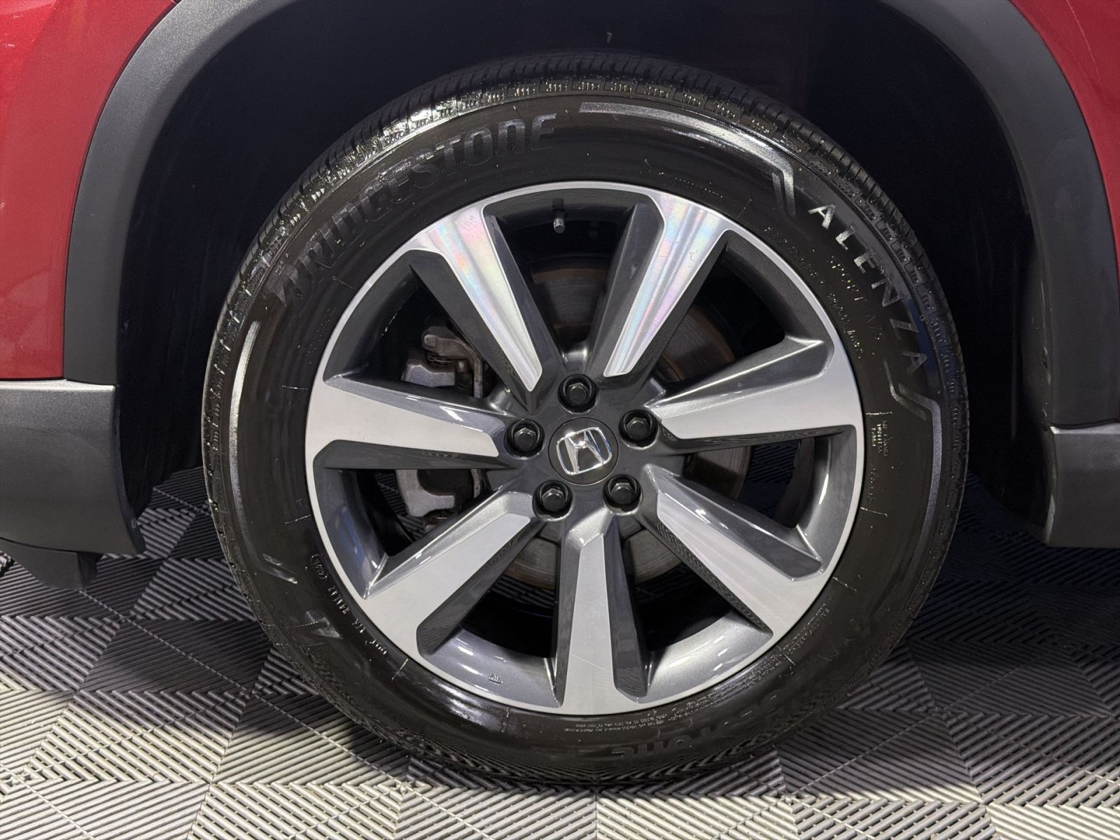 Used 2023 Honda Pilot Touring image 16