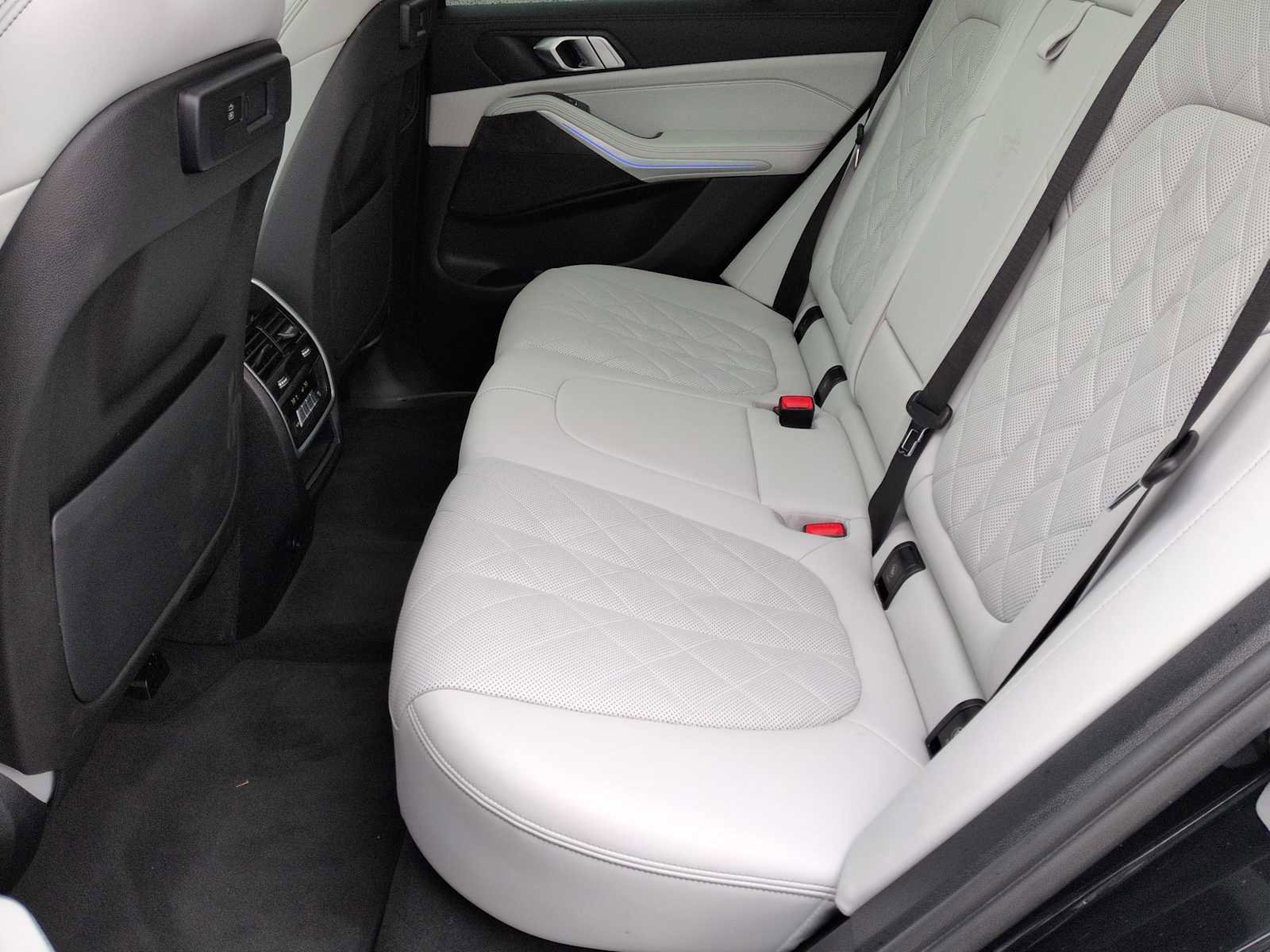 Certified 2023 BMW X5 xDrive40i w/ M Sport Package image 21