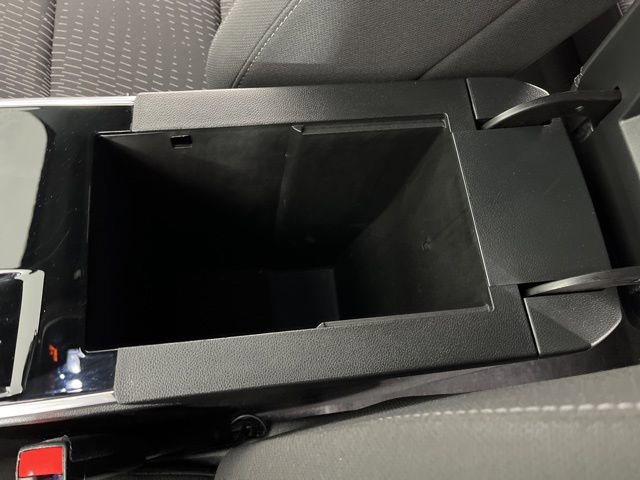 Used 2025 Chevrolet Equinox LT image 29