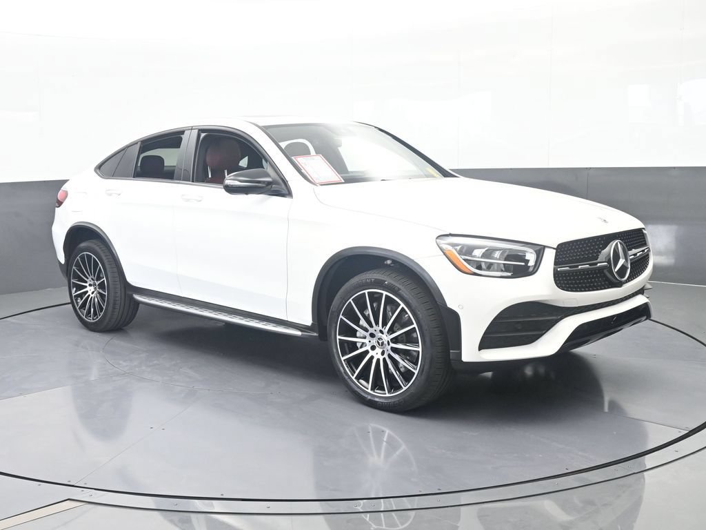 Used 2022 Mercedes-Benz GLC 300 4MATIC Coupe image 8