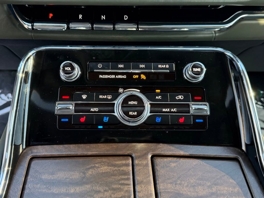 Used 2024 Lincoln Navigator Black Label image 24