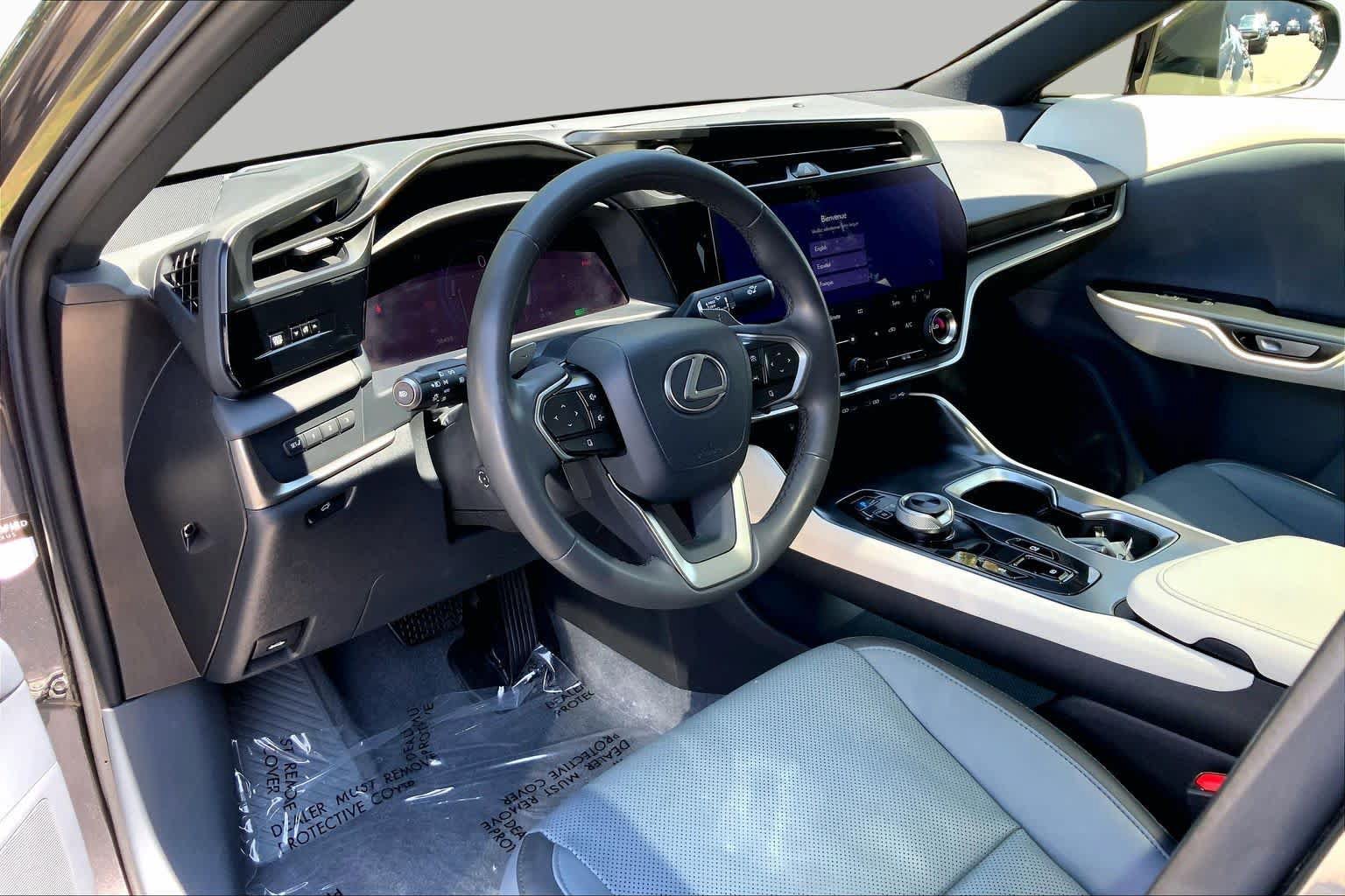 Certified 2023 Lexus RZ 450e Premium w/ Technology Package AWD/4WD image 17