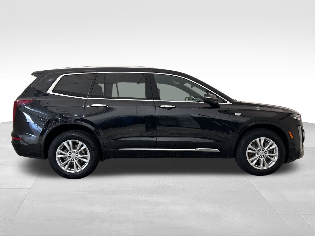 Used 2024 Cadillac XT6 Luxury AWD/4WD image 7