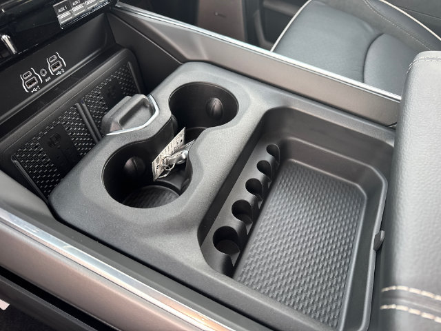 New 2027 RAM 2500 Laramie AWD/4WD image 23