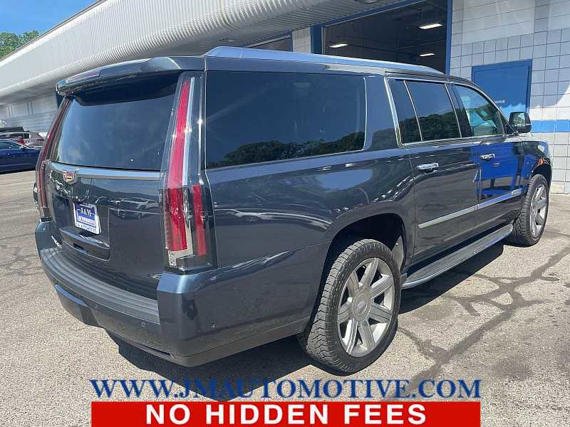 Used 2019 Cadillac Escalade ESV Luxury AWD/4WD image 3