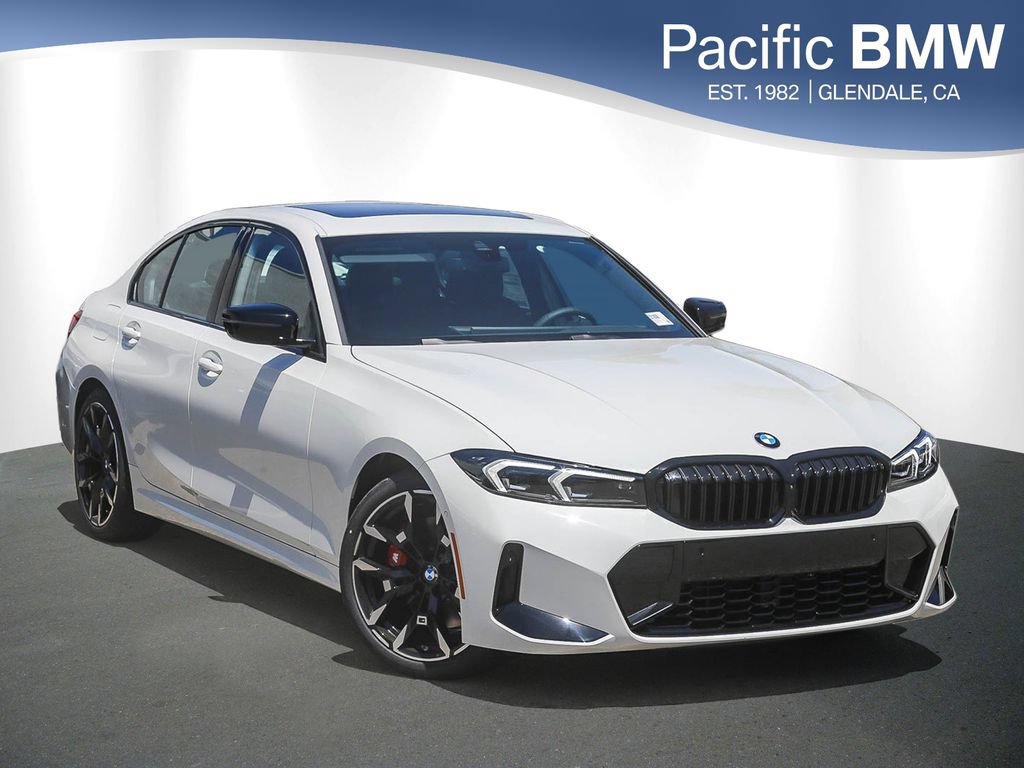 New 2026 BMW 330i Sedan w/ M Sport Package