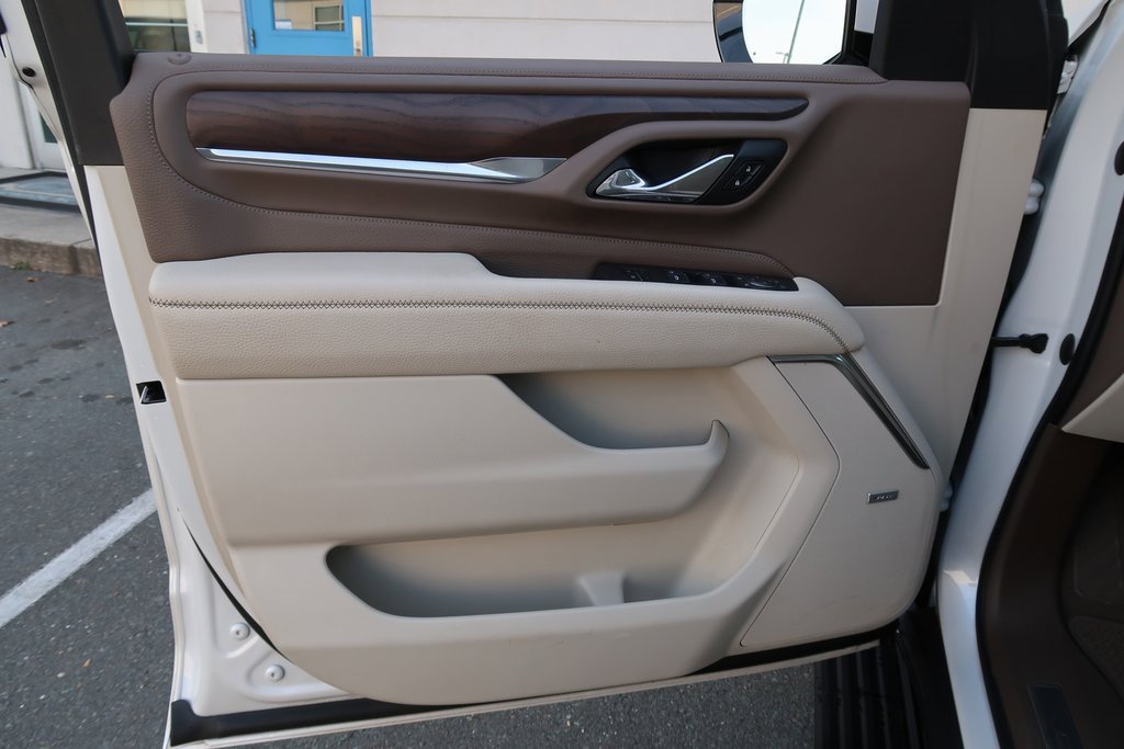 Used 2021 GMC Yukon Denali w/ Denali Ultimate Package image 16