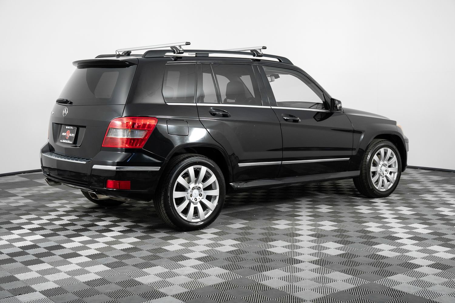 Used 2010 Mercedes-Benz GLK 350 2WD image 8