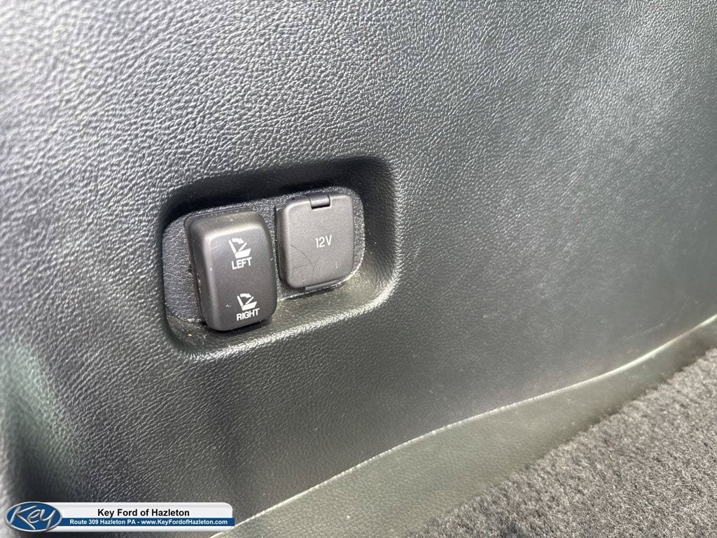 Used 2022 Ford Edge ST w/ Equipment Group 401A AWD/4WD image 46